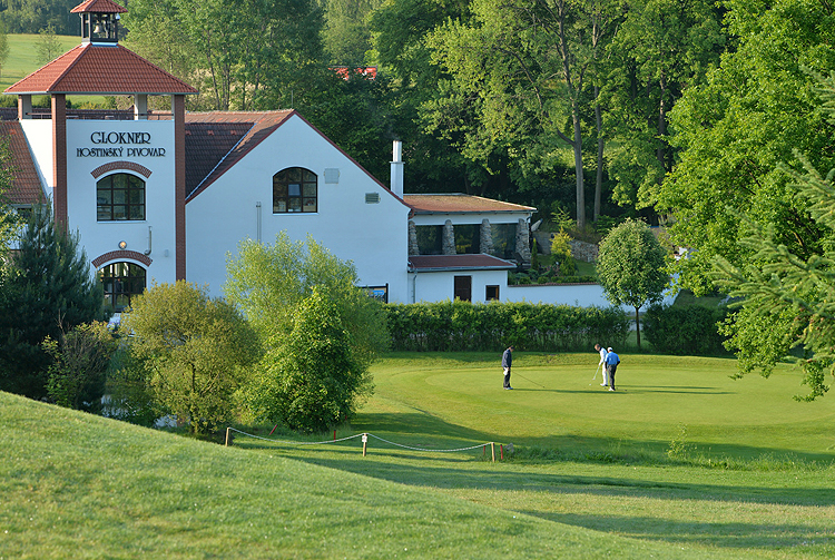 Cesky-Krumlov-klub-750