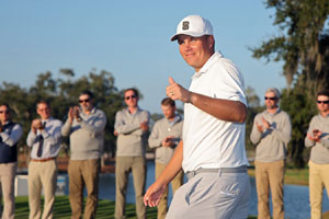 Byli u historické chvíle. Fandové vyrazili za Välimäkim do Georgie až z Helsinek